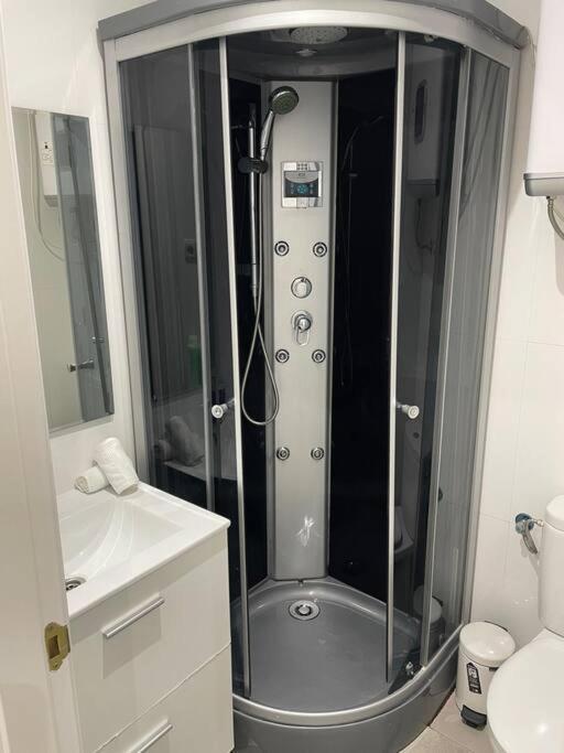 شقة Loft En Retiro مدريد المظهر الخارجي الصورة